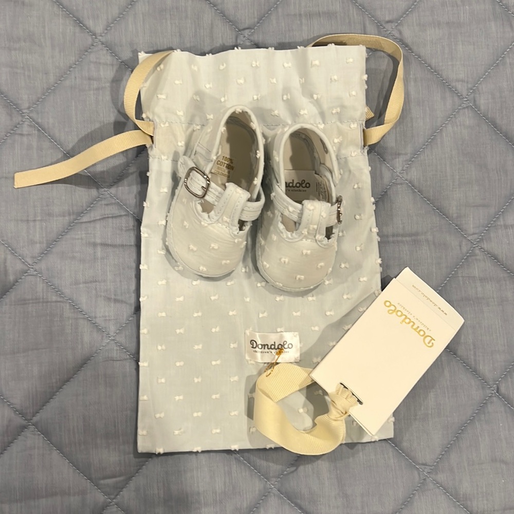 Dondolo NWT Size 2 Shoes
